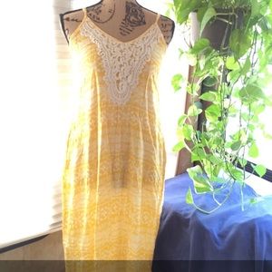 SOLD 🌼 Yellow Maxi Dress 🌼